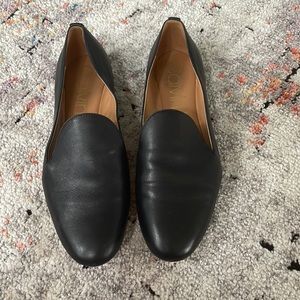 Calvin Klein flat leather shoes. Used good condition